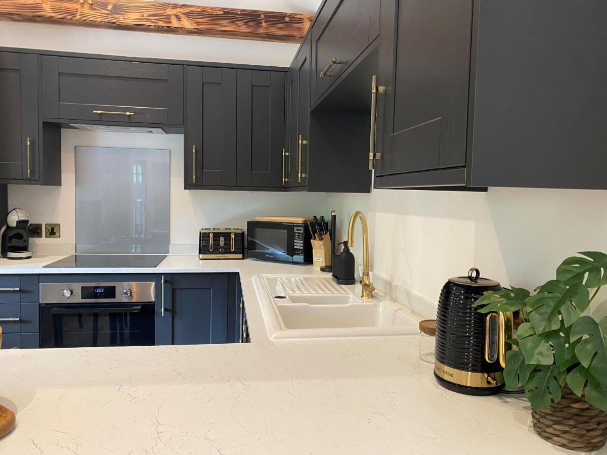 Springfield Lodge - Adorable New Forest 1-Bedroom Guest House Ringwood Εξωτερικό φωτογραφία